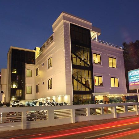 Hotel Park Residency Kozhancheri Esterno foto
